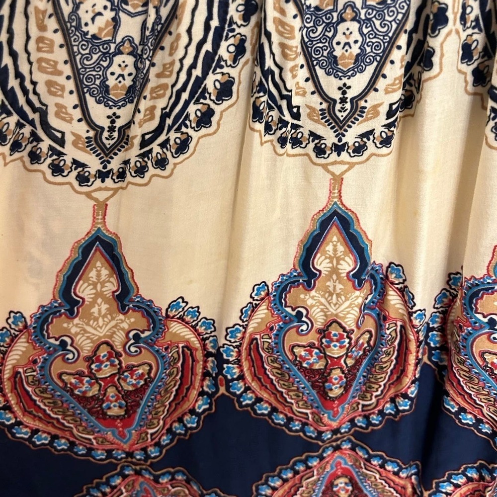 Top - Picture 5 of 6